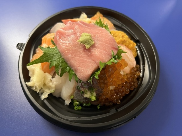 海鮮丼のお店『潮彩丼丸(しおさいどんまる)』戸塚踊場店オープン予定