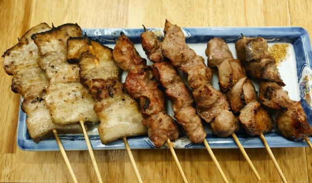 関内もつ焼のんきが移転オープン予定