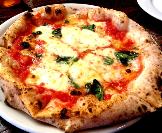 イタリアン&ワインバー CONA 平塚店(550円ピザ)が駅西口3分にオープン予定