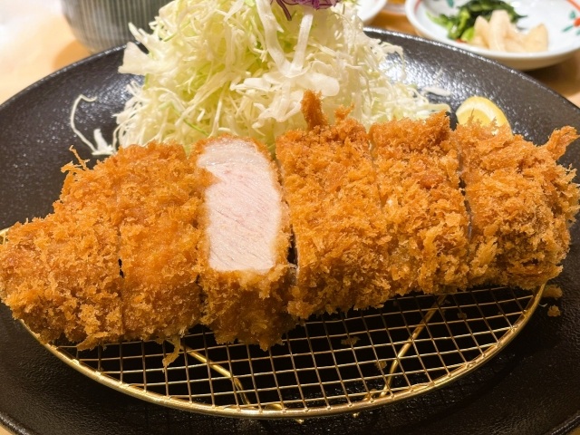 厚切りとんかつ よし平 瀬谷店がオープン予定